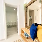 Brighthouse - Modern Apartment