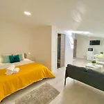 Brighthouse - Modern