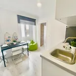 Apartment Brighthouse - Modern