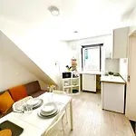 Brighthouse - Modern