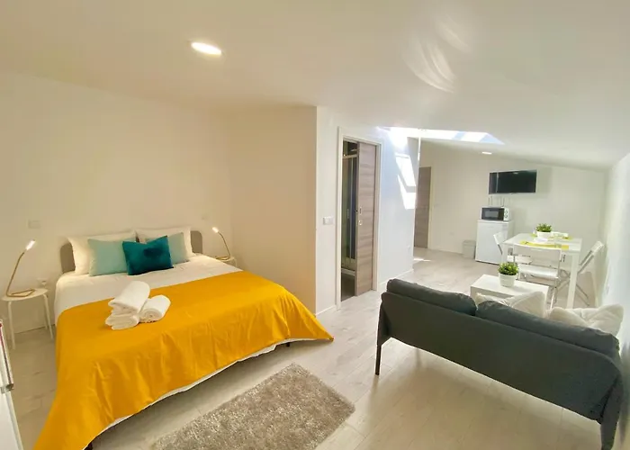 Brighthouse - Modern