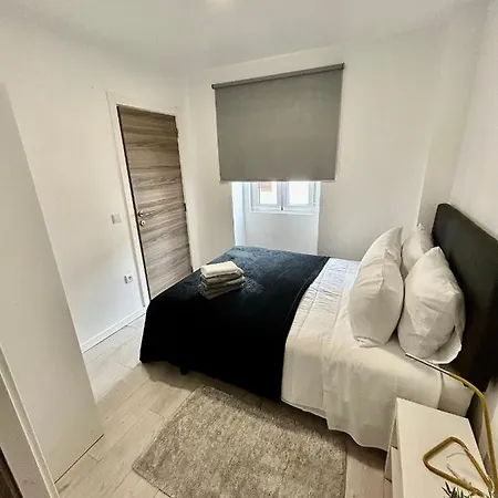Brighthouse - Modern * Nazare