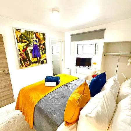 Apartment Brighthouse Nazare - Modern Apartments Nazare